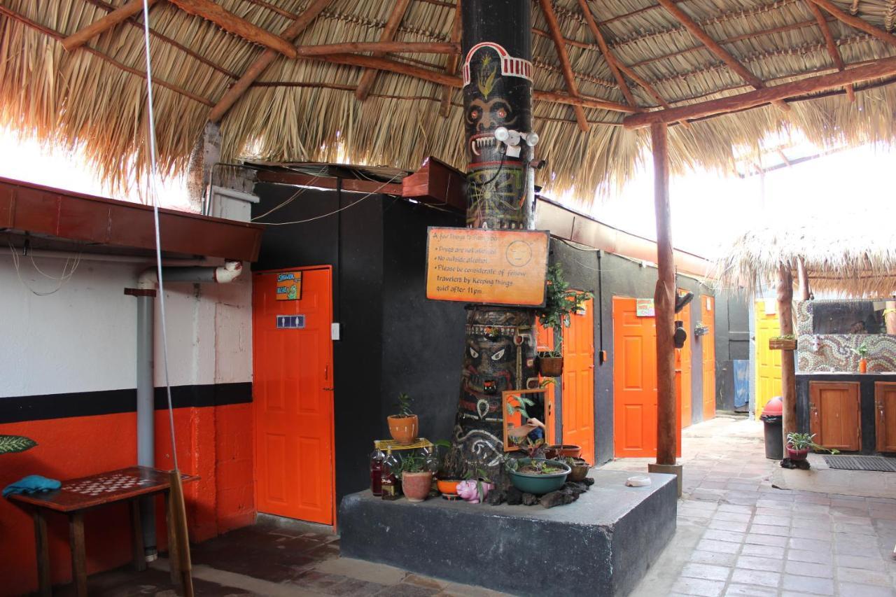 Bigfoot Hostel Leon Ngoại thất bức ảnh