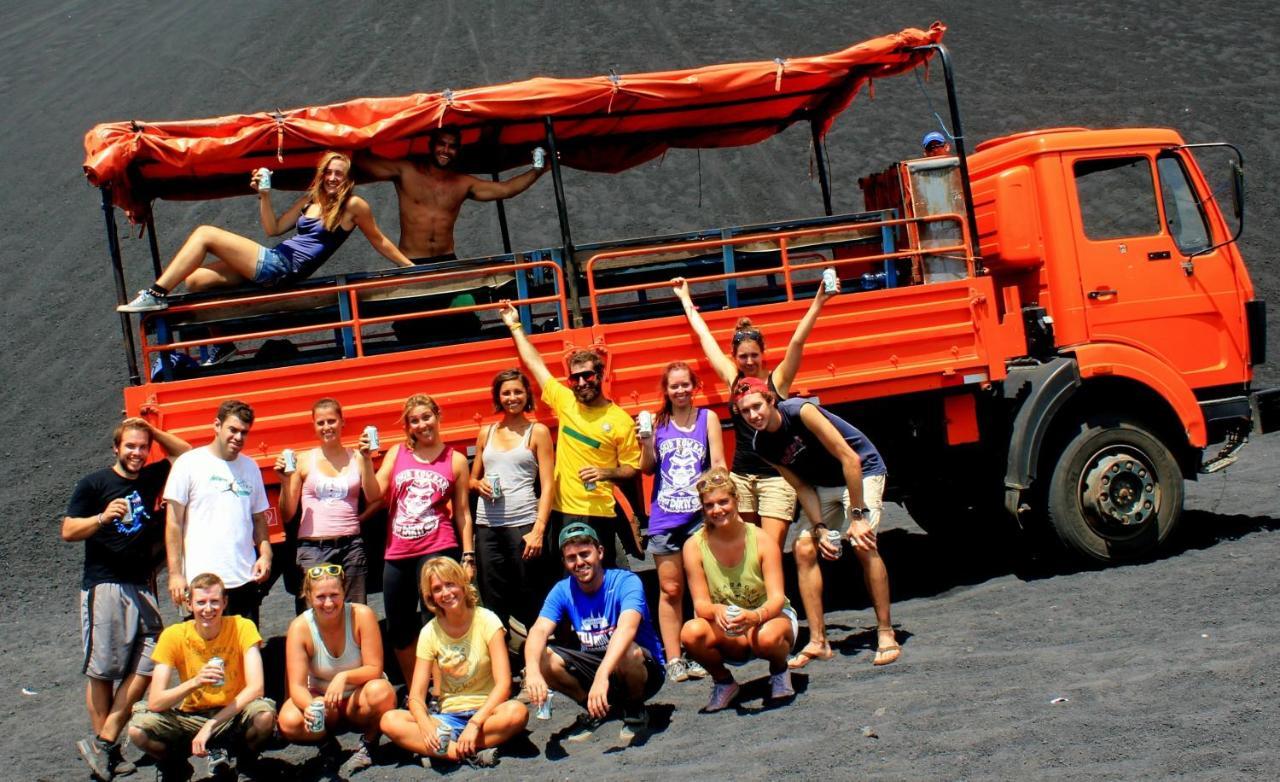 Bigfoot Hostel Leon Ngoại thất bức ảnh